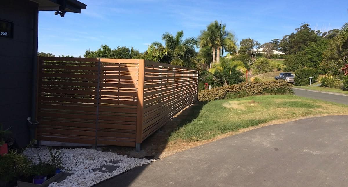 Horizontal Hardwood Screen
